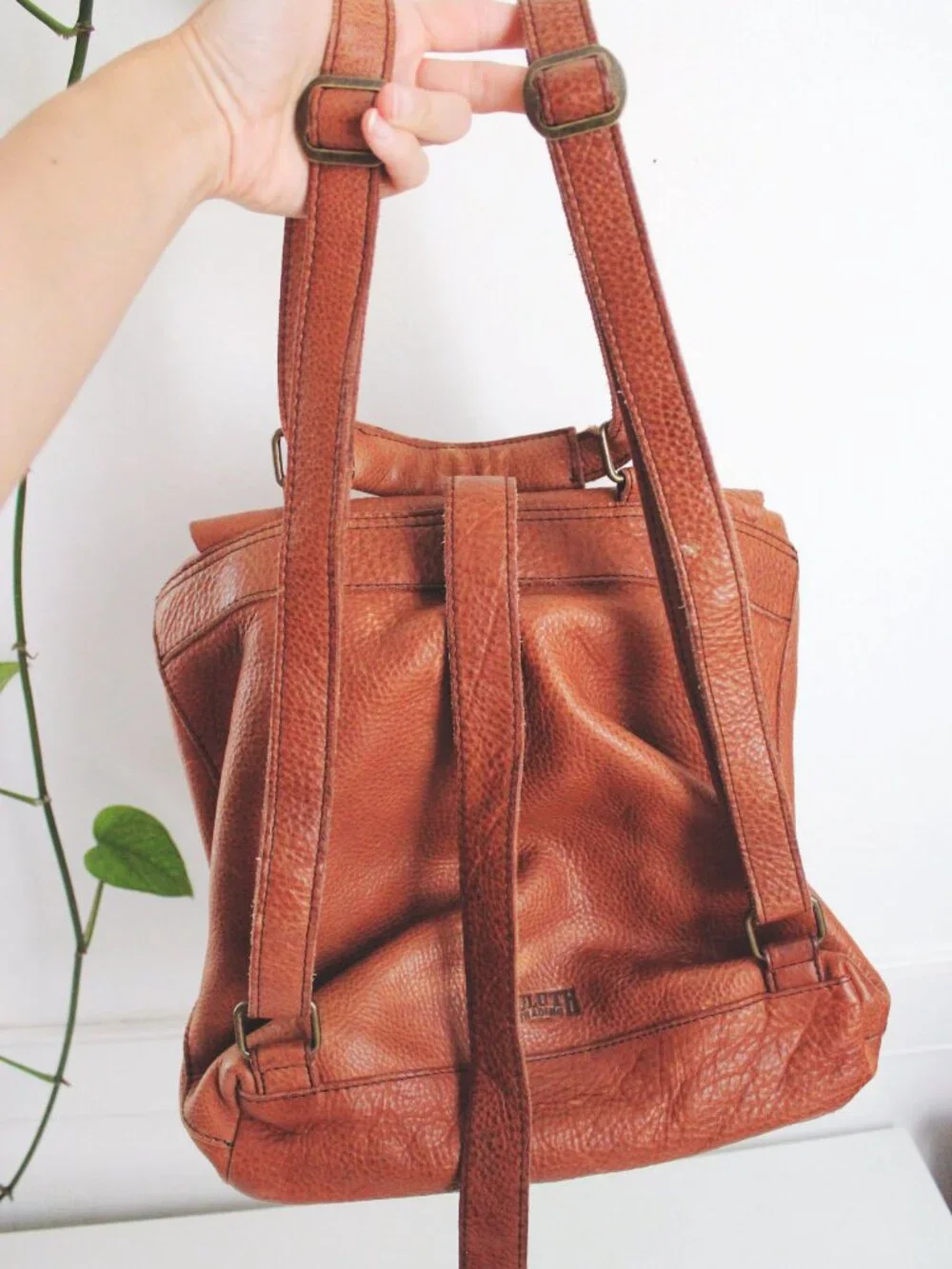 Vintage Duluth Trading Company Brown Leather Backpack Pebbled Shoulder Bag Tan - Picture 5 of 11